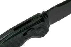 SOG SOG-TAC XR Blackout Serrated 12-38-03-57 Couteau De Poche -SOG Magasin SOG TACXR BKS 06 sog